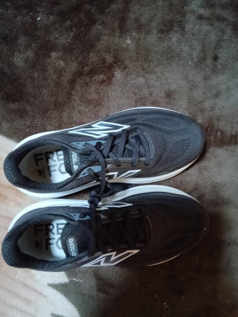 New balance running shoes